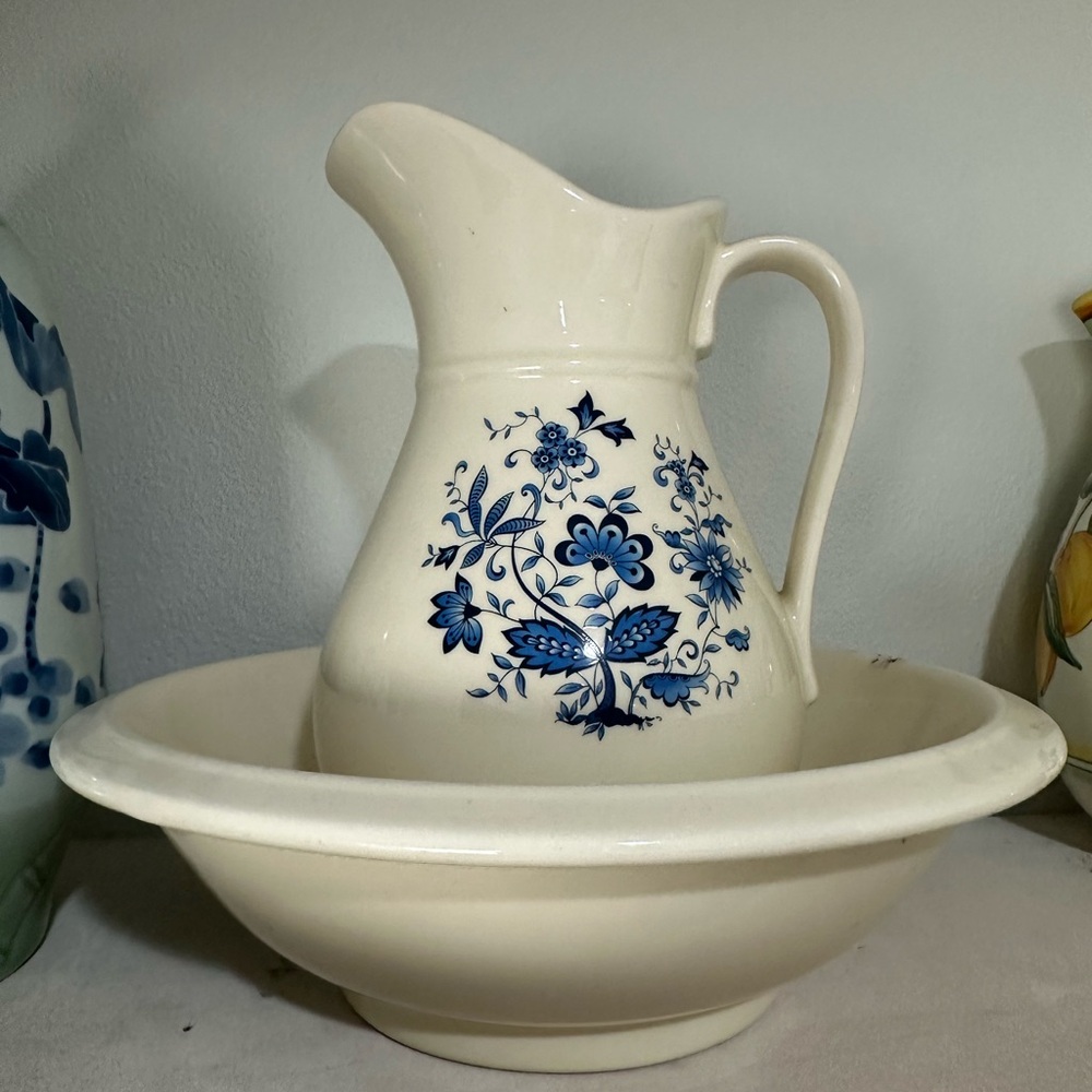 Vintage Elegant Blue and White Floral Pitcher and Basin Set